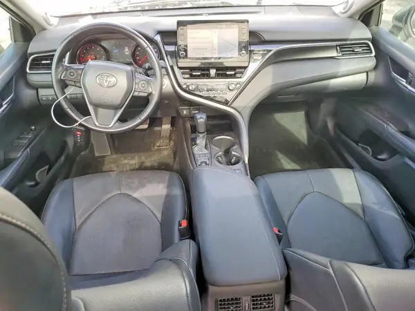 4T1K61AK8NU010008 2022 TOYOTA CAMRY - Image 8