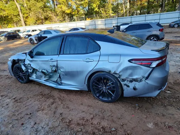 4T1K61AK8NU011966 2022 TOYOTA CAMRY - Image 2