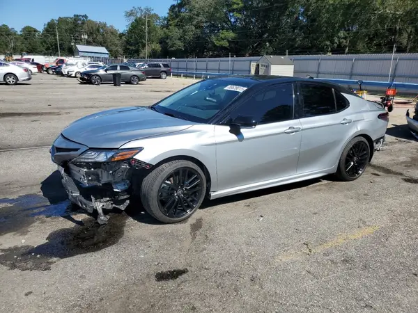 4T1K61AK8NU013376 2022 TOYOTA CAMRY - Image 1