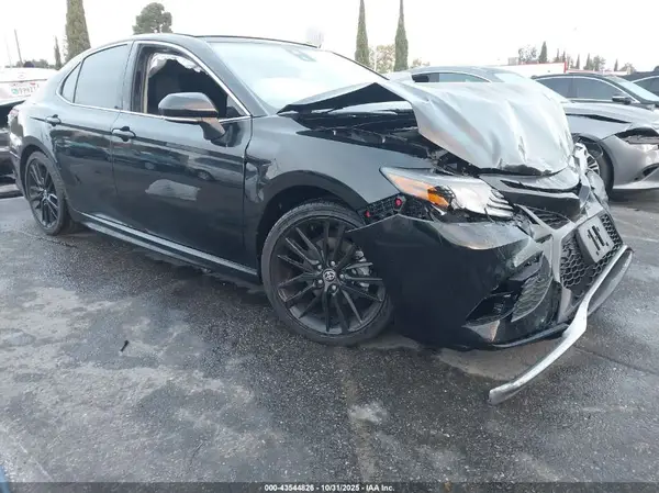 4T1K61AK8NU014348 2022 TOYOTA CAMRY - Image 1