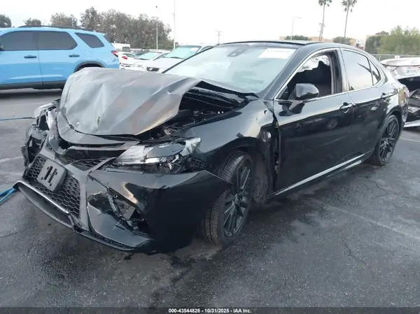 4T1K61AK8NU014348 2022 TOYOTA CAMRY - Image 2