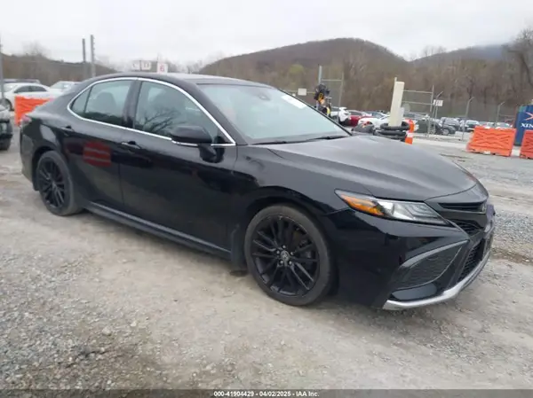 4T1K61AK8NU020358 2022 TOYOTA CAMRY - Image 1