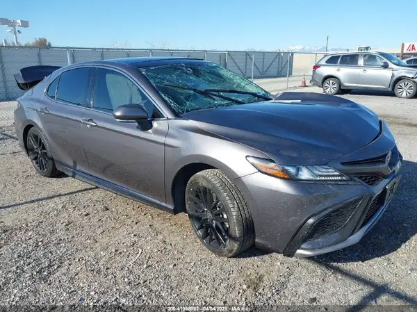 4T1K61AK8NU025317 2022 TOYOTA CAMRY - Image 1