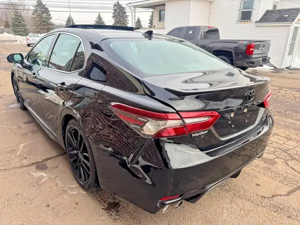 4T1K61AK8NU026306 2022 TOYOTA CAMRY - Image 2