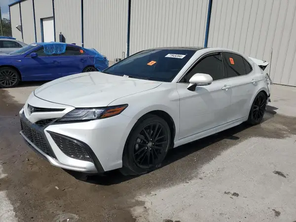 4T1K61AK8NU026449 2022 TOYOTA CAMRY - Image 1