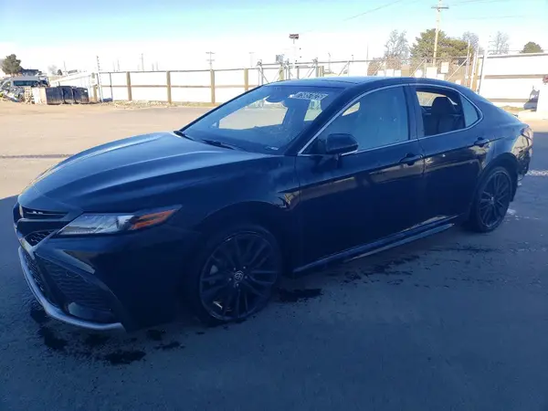 4T1K61AK8NU026712 2022 TOYOTA CAMRY - Image 1