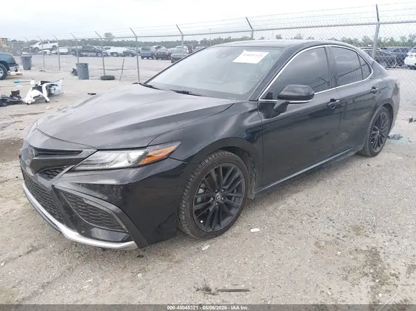 4T1K61AK8NU028170 2022 TOYOTA CAMRY - Image 2