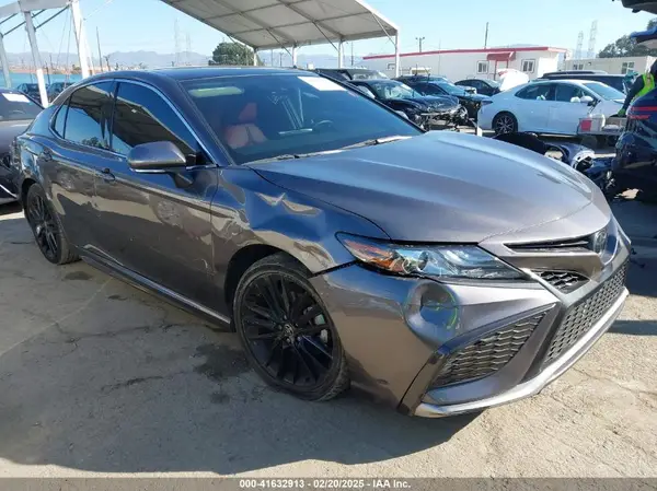 4T1K61AK8NU033787 2022 TOYOTA CAMRY - Image 1