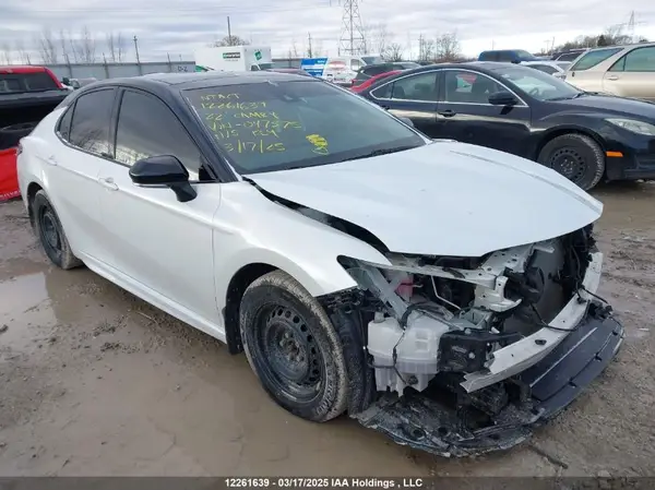 4T1K61AK8NU047575 2022 TOYOTA CAMRY - Image 1