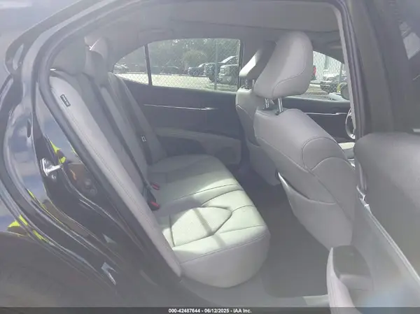 4T1K61AK8NU074260 2022 TOYOTA CAMRY - Image 8