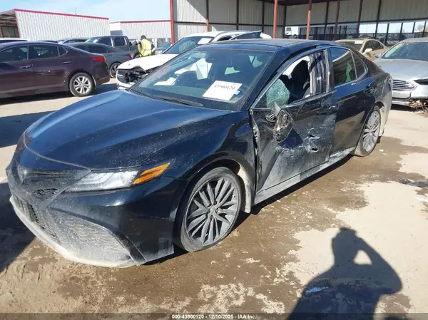 4T1K61AK8PU759796 2023 TOYOTA CAMRY - Image 2