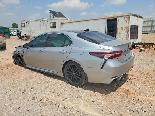4T1K61AK8RU192167 2024 TOYOTA CAMRY - Image 2