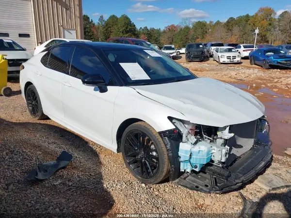 4T1K61AK8RU260791 2024 TOYOTA CAMRY - Image 1