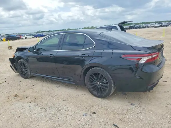 4T1K61AK8RU262072 2024 TOYOTA CAMRY - Image 2