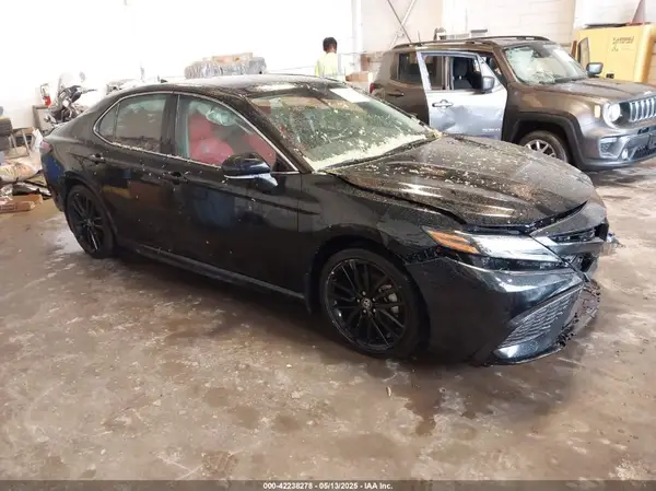 4T1K61AK8RU842857 2024 TOYOTA CAMRY - Image 1