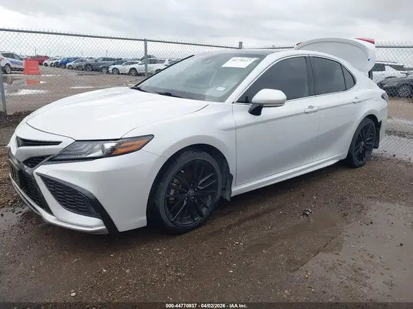 4T1K61AK8RU846116 2024 TOYOTA CAMRY - Image 2