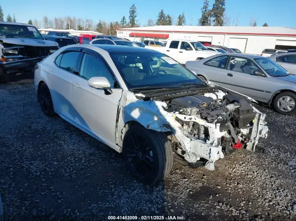 4T1K61AK8RU863398 2024 TOYOTA CAMRY - Image 1