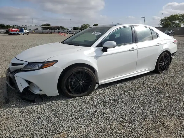 4T1K61AK8RU894022 2024 TOYOTA CAMRY - Image 1