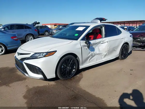 4T1K61AK8RU915743 2024 TOYOTA CAMRY - Image 2