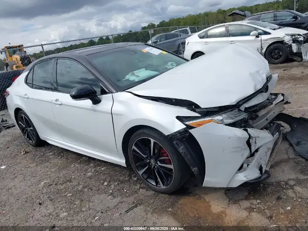 4T1K61AK9LU309617 2020 TOYOTA CAMRY - Image 1