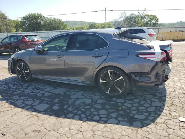 4T1K61AK9LU313344 2020 TOYOTA CAMRY - Image 2
