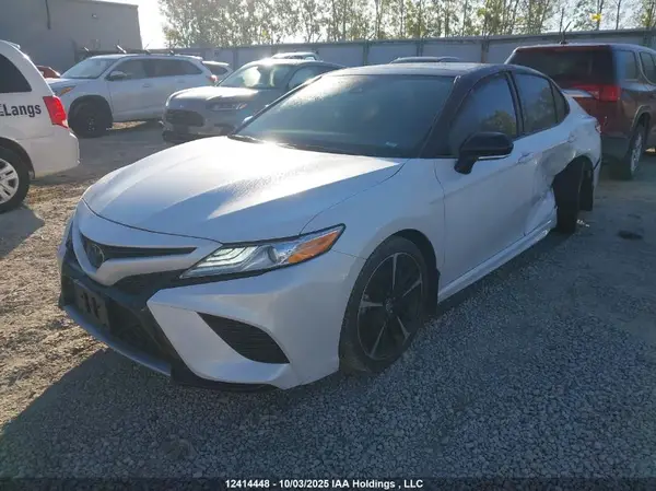 4T1K61AK9LU344819 2020 TOYOTA CAMRY - Image 2