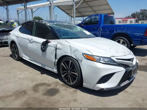 4T1K61AK9LU355710 2020 TOYOTA CAMRY - Image 1