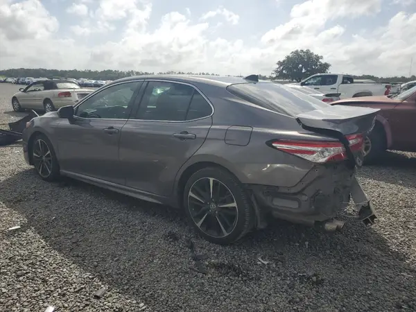 4T1K61AK9LU371440 2020 TOYOTA CAMRY - Image 2