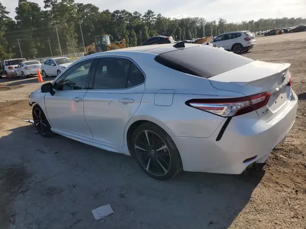 4T1K61AK9LU382650 2020 TOYOTA CAMRY - Image 2