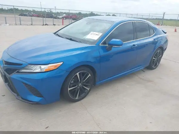 4T1K61AK9LU391087 2020 TOYOTA CAMRY - Image 2
