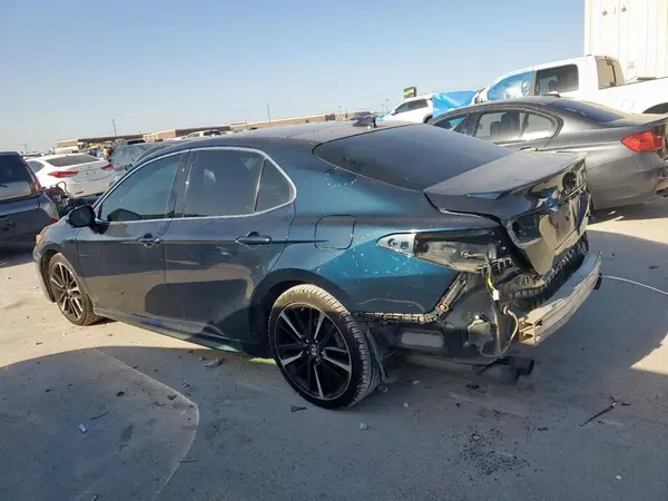 4T1K61AK9LU912891 2020 TOYOTA CAMRY - Image 2
