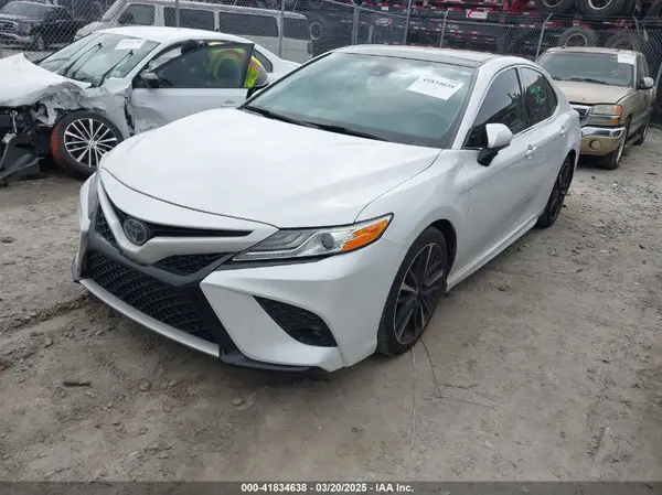 4T1K61AK9LU913071 2020 TOYOTA CAMRY - Image 2