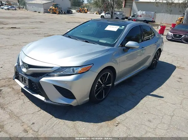 4T1K61AK9LU958060 2020 TOYOTA CAMRY - Image 2