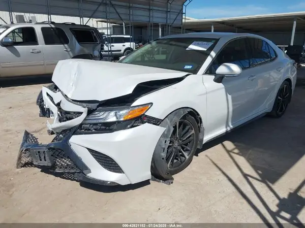 4T1K61AK9LU967521 2020 TOYOTA CAMRY - Image 2