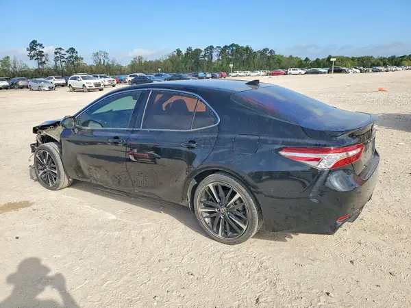 4T1K61AK9LU969219 2020 TOYOTA CAMRY - Image 2