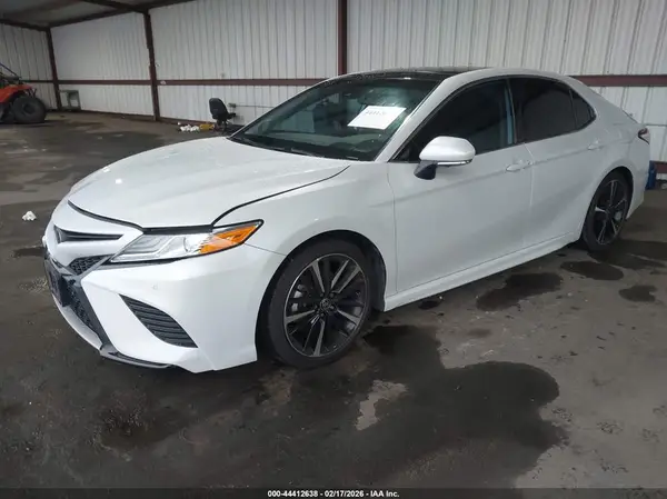 4T1K61AK9LU982259 2020 TOYOTA CAMRY - Image 2