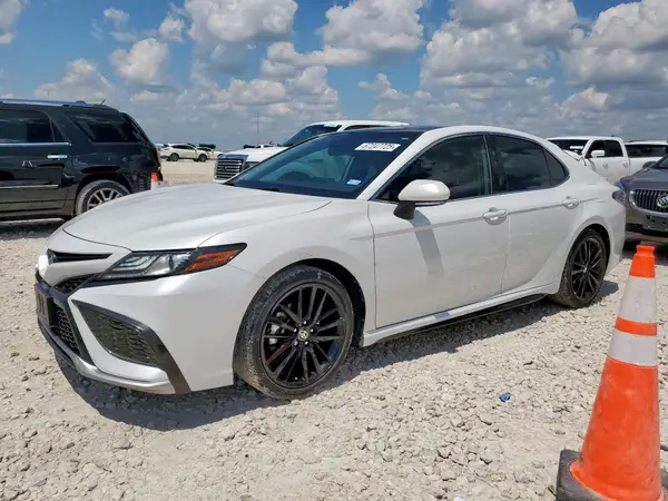 4T1K61AK9MU459924 2021 TOYOTA CAMRY - Image 1