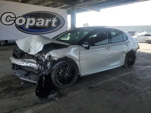 4T1K61AK9MU482880 2021 TOYOTA CAMRY - Image 1