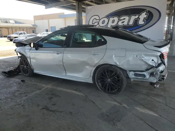 4T1K61AK9MU482880 2021 TOYOTA CAMRY - Image 2
