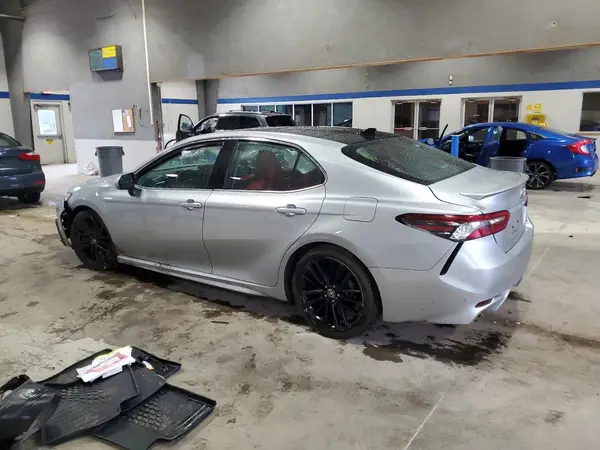 4T1K61AK9MU531222 2021 TOYOTA CAMRY - Image 2