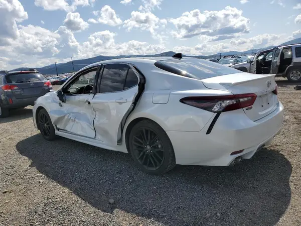 4T1K61AK9MU564303 2021 TOYOTA CAMRY - Image 2