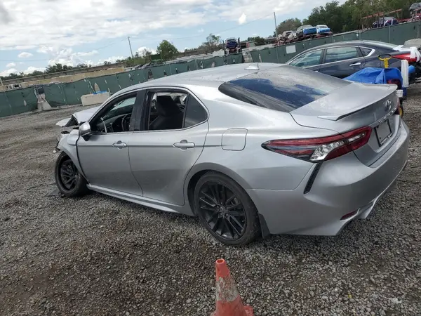 4T1K61AK9MU615752 2021 TOYOTA CAMRY - Image 2