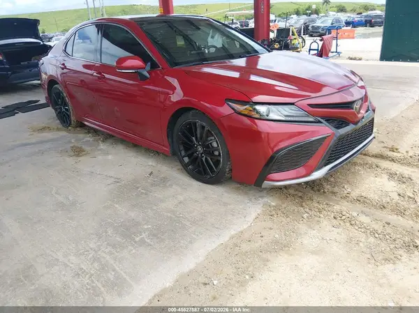 4T1K61AK9NU019509 2022 TOYOTA CAMRY - Image 1
