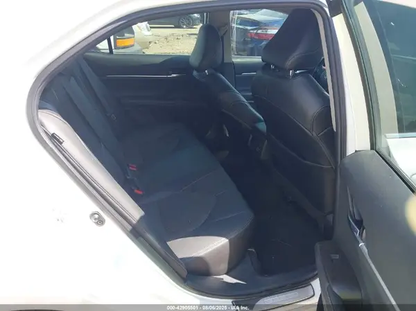 4T1K61AK9NU023768 2022 TOYOTA CAMRY - Image 8