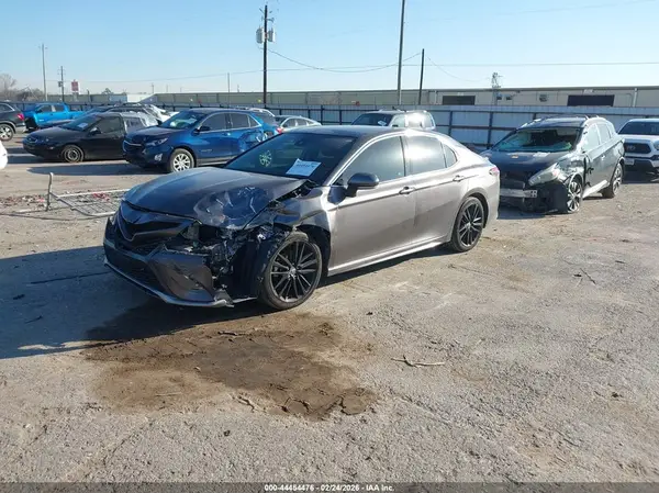 4T1K61AK9NU050811 2022 TOYOTA CAMRY - Image 2