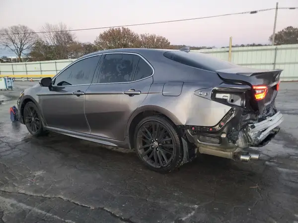 4T1K61AK9NU068032 2022 TOYOTA CAMRY - Image 2
