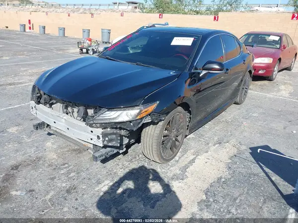 4T1K61AK9NU618300 2022 TOYOTA CAMRY - Image 2