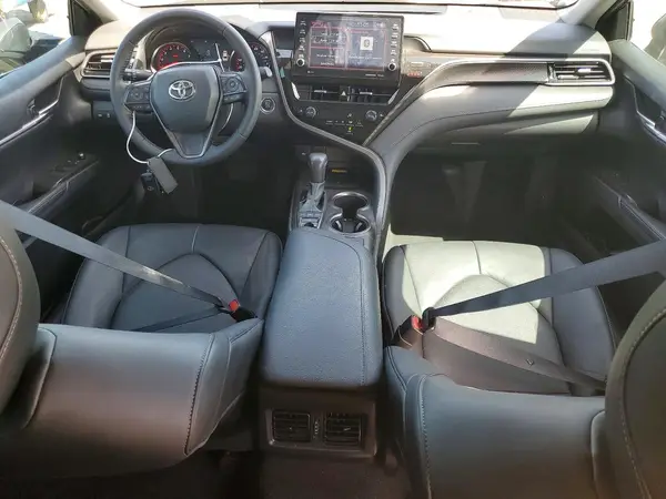 4T1K61AK9NU621374 2022 TOYOTA CAMRY - Image 8