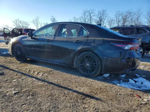 4T1K61AK9NU707333 2022 TOYOTA CAMRY - Image 2