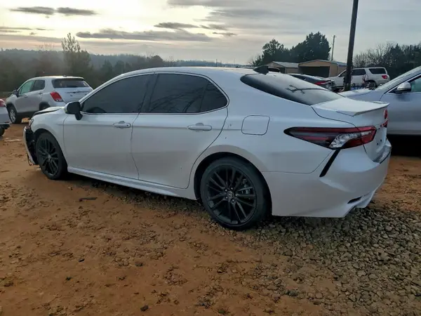 4T1K61AK9PU096819 2023 TOYOTA CAMRY - Image 2